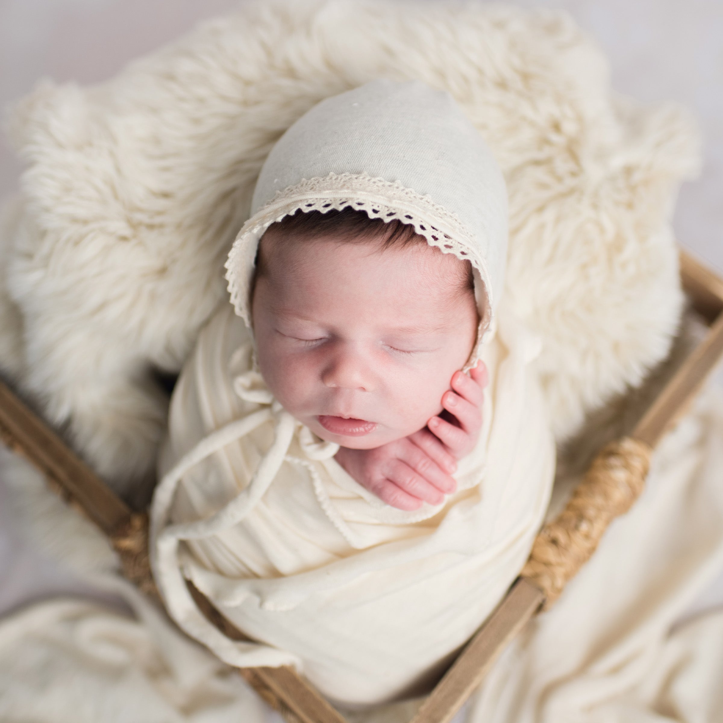 Bonnets Newborn Photography
