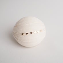 Load image into Gallery viewer, Newborn Photography Prop | Newborn Headbands | Canadian Newborn Photography Prop