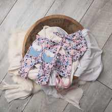 Load image into Gallery viewer, Newborn Outfit Sets | Newborn Photography Props | Newborn Photography Supplies Canada