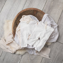 Load image into Gallery viewer, Twin set: David/Darla Pants Set | White Pants Set