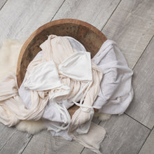 Load image into Gallery viewer, Twin set: David/Darla Pants Set | White Pants Set