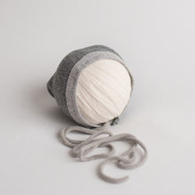 Load image into Gallery viewer, Newborn Photography Prop | Newborn Bonnet | Canadian Newborn Photography Prop