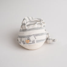 Load image into Gallery viewer, Newborn Photography Prop | Newborn Sleeper Cap