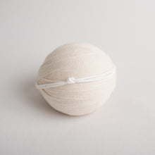 Load image into Gallery viewer, Newborn Photography Prop | Newborn Headbands | Canadian Newborn Photography Prop