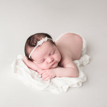 Load image into Gallery viewer, Newborn Photography Prop | Newborn Headbands | Canadian Newborn Photography Prop