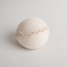 Load image into Gallery viewer, Newborn Photography Prop | Newborn Headbands | Canadian Newborn Photography Prop
