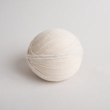 Load image into Gallery viewer, Newborn Photography Prop | Newborn Headbands | Canadian Newborn Photography Prop