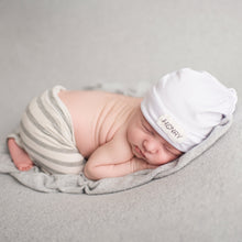 Load image into Gallery viewer, Newborn Outfit Sets | Newborn Photography Props | Newborn Photography Supplies Canada
